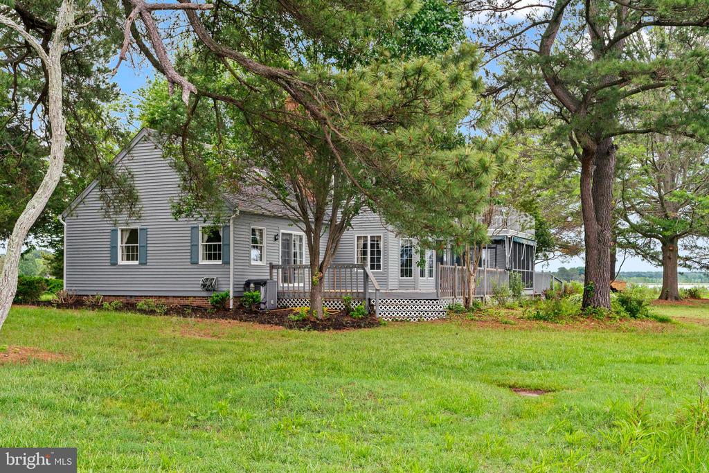 9190 Pennywhistle Dr