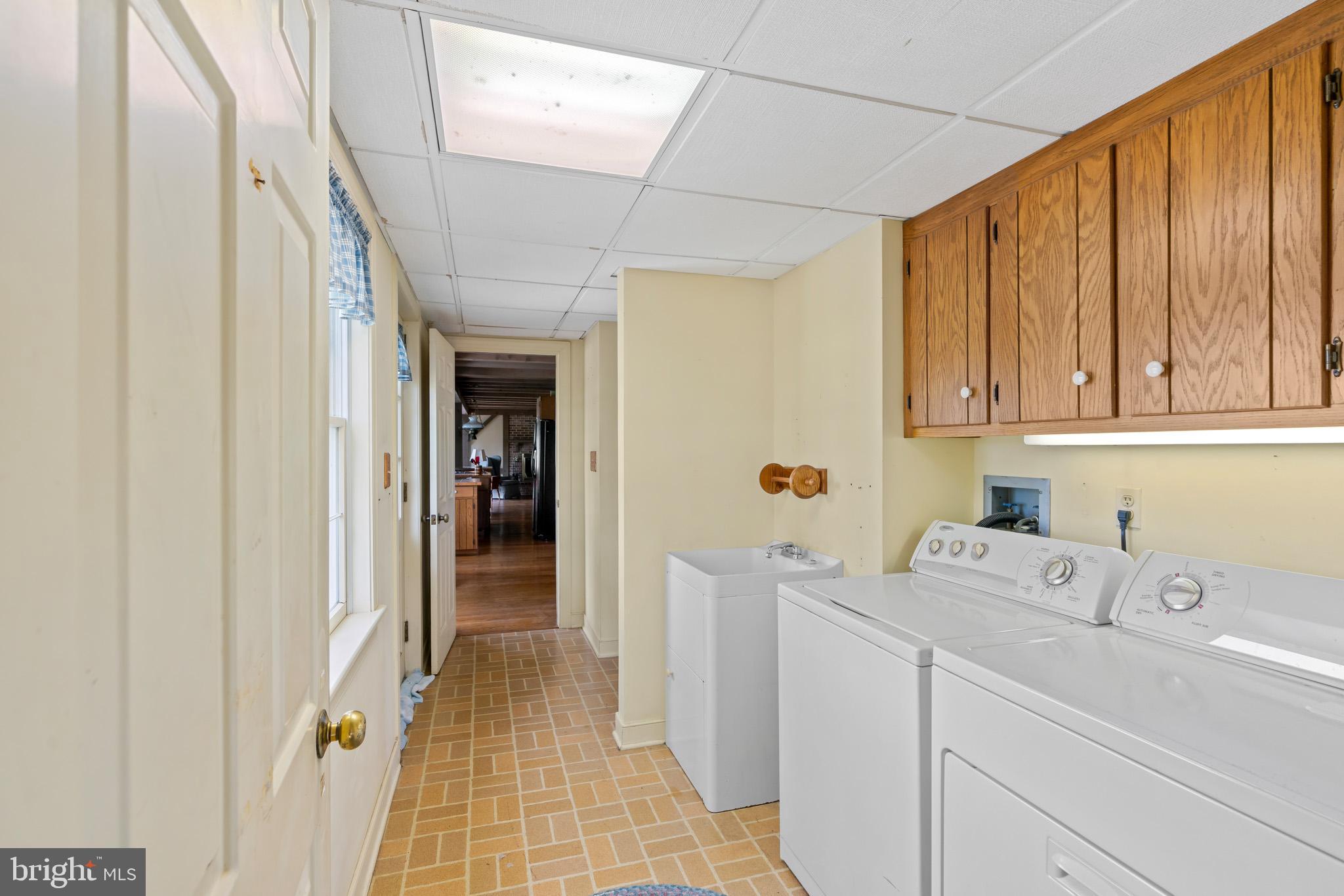 9190 Pennywhistle Dr