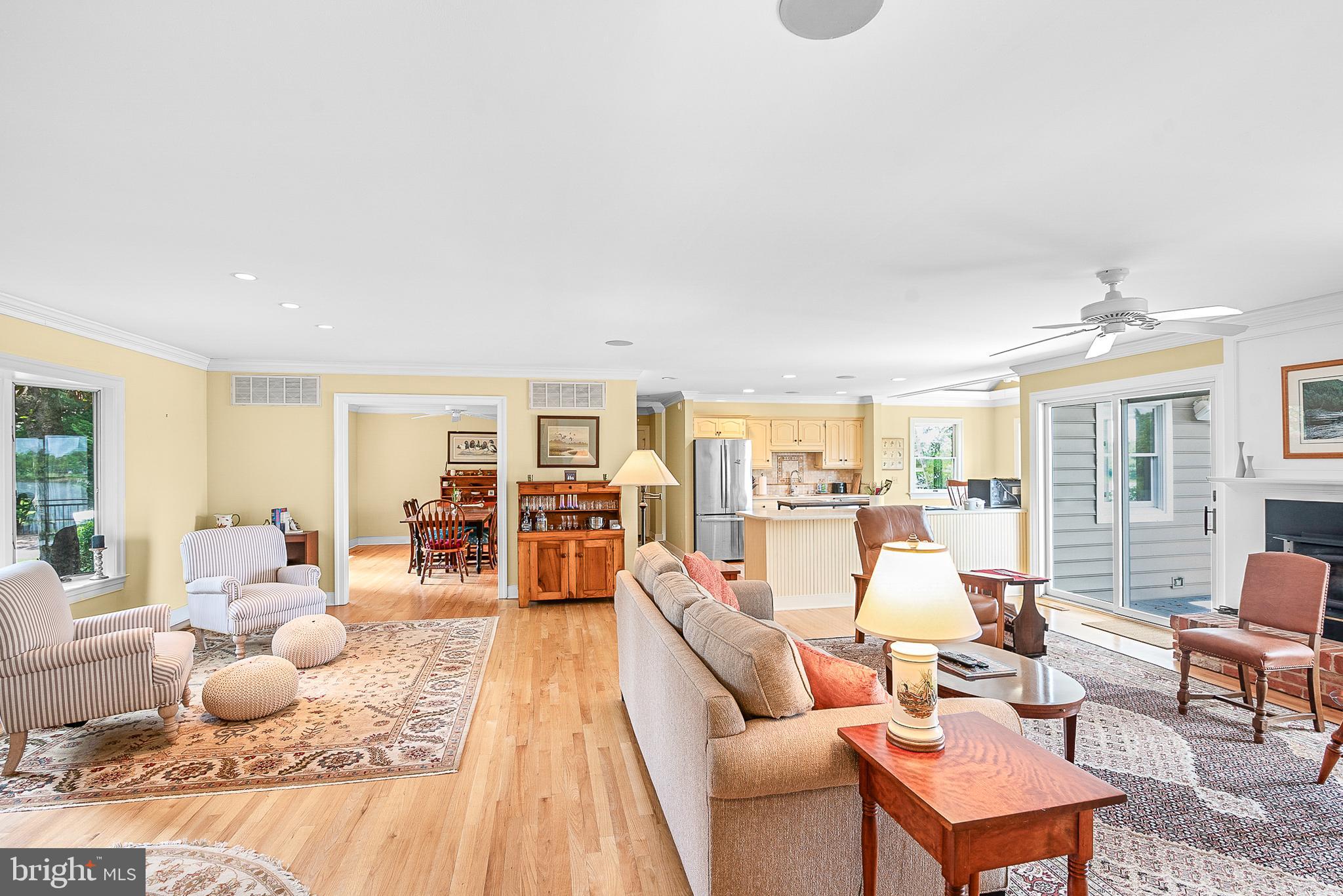 7761 WOODLAND CIRCLE