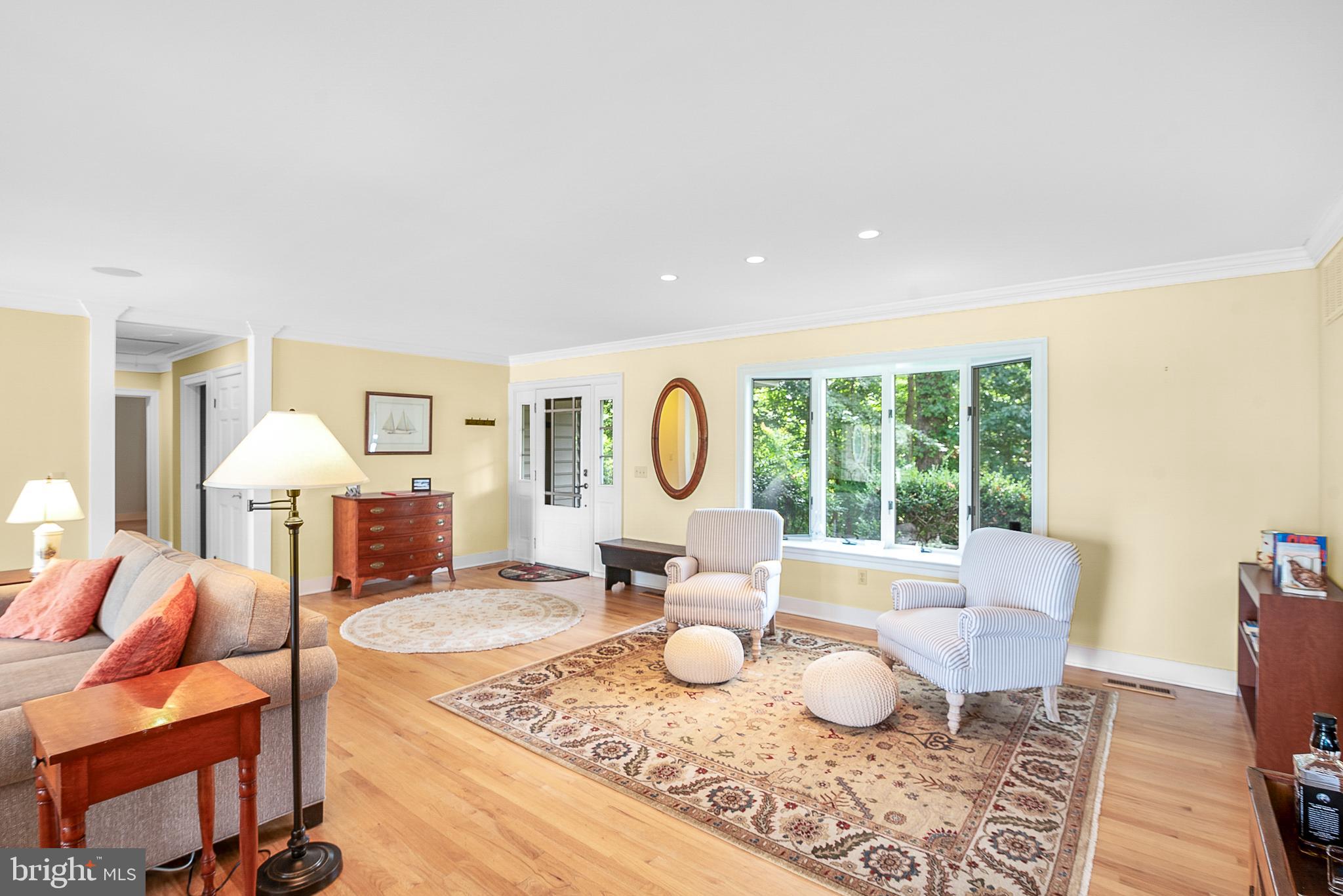 7761 WOODLAND CIRCLE