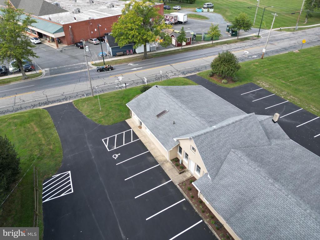320 Glebe Rd