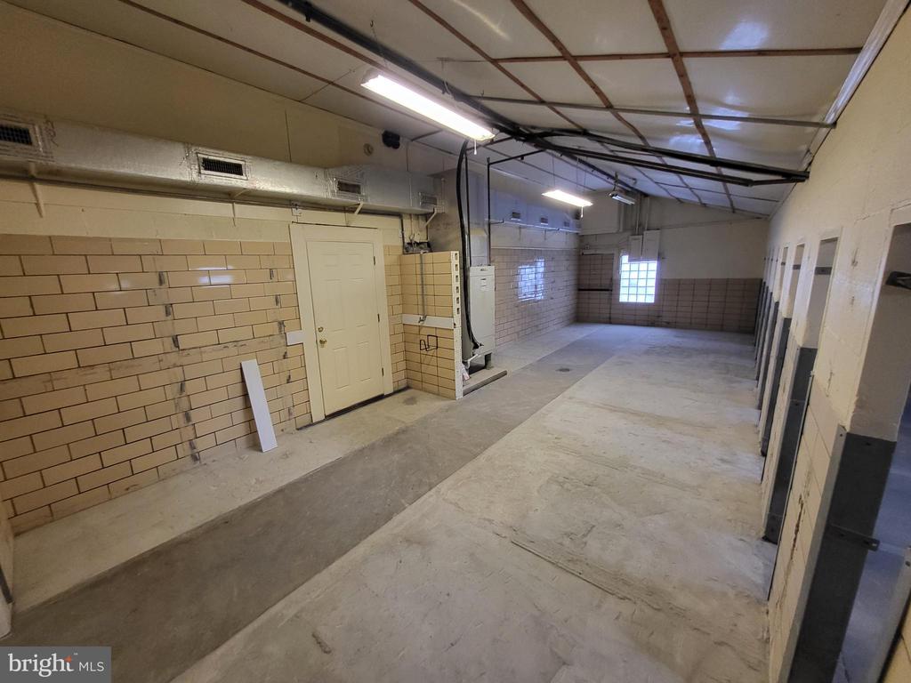 320 Glebe Rd