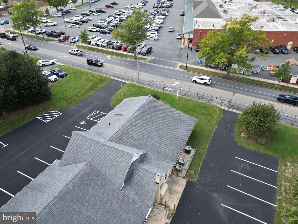 320 Glebe Rd