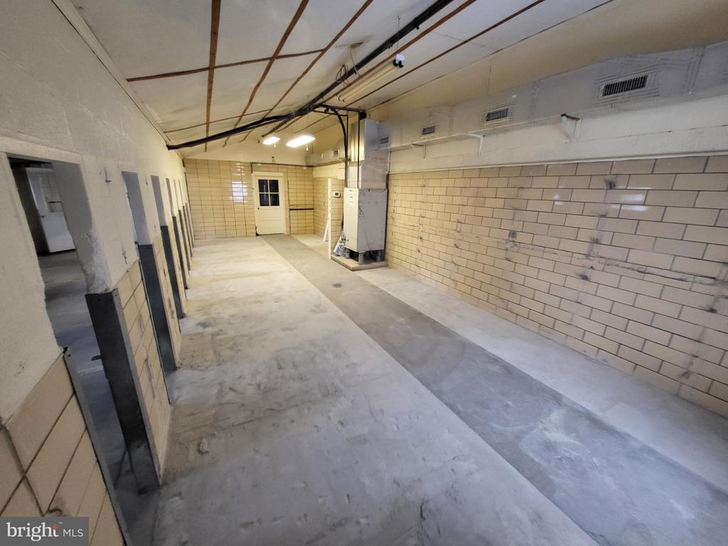 320 Glebe Rd