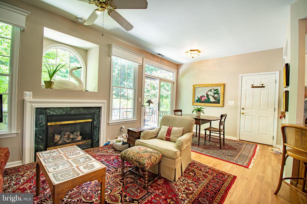 28421 Pinehurst Cir
