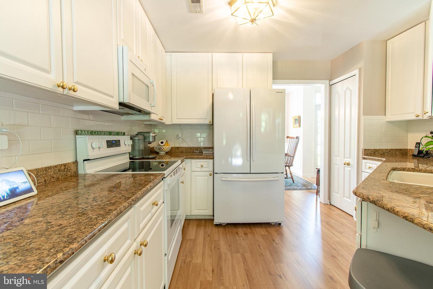 28421 Pinehurst Cir