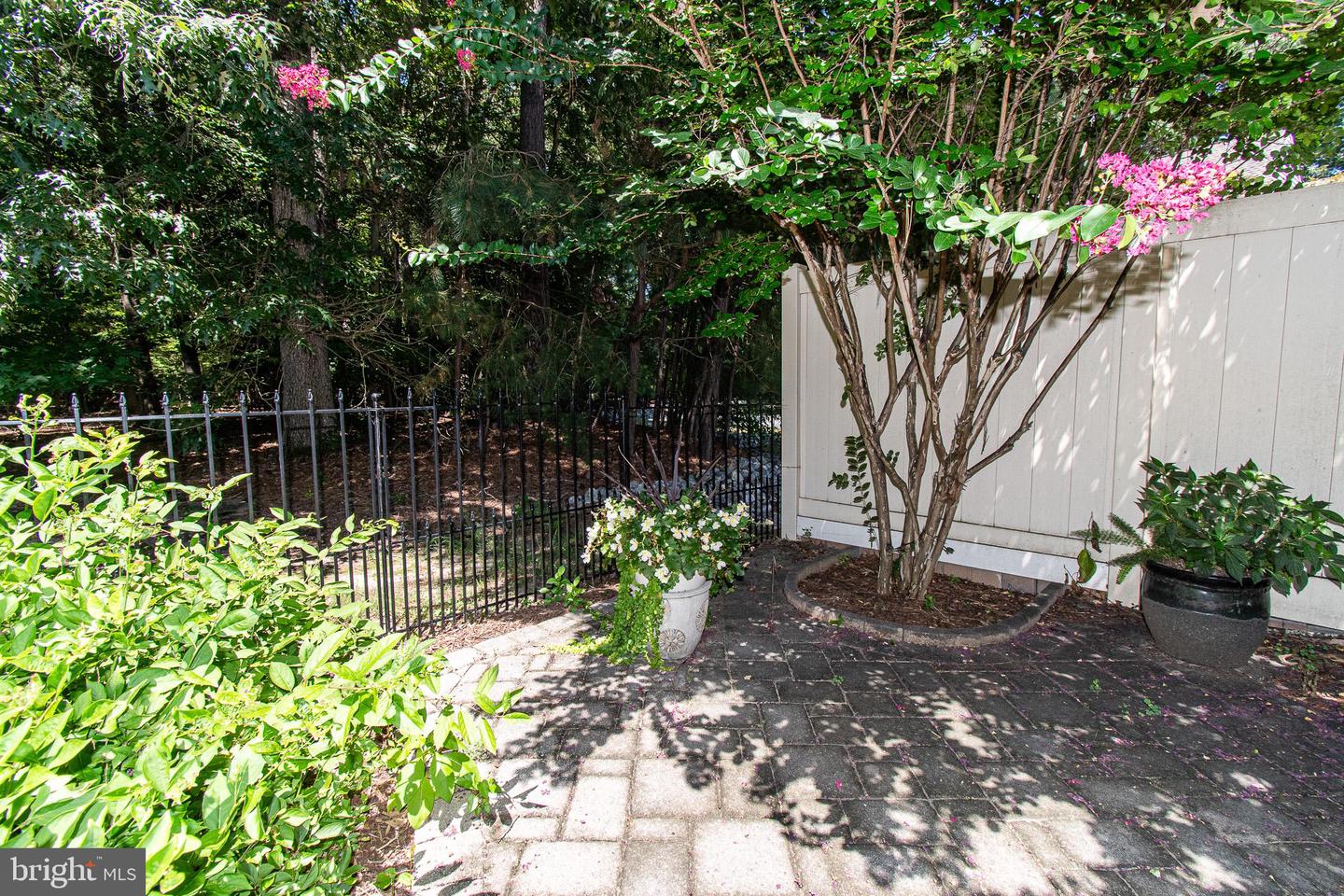 28421 Pinehurst Cir