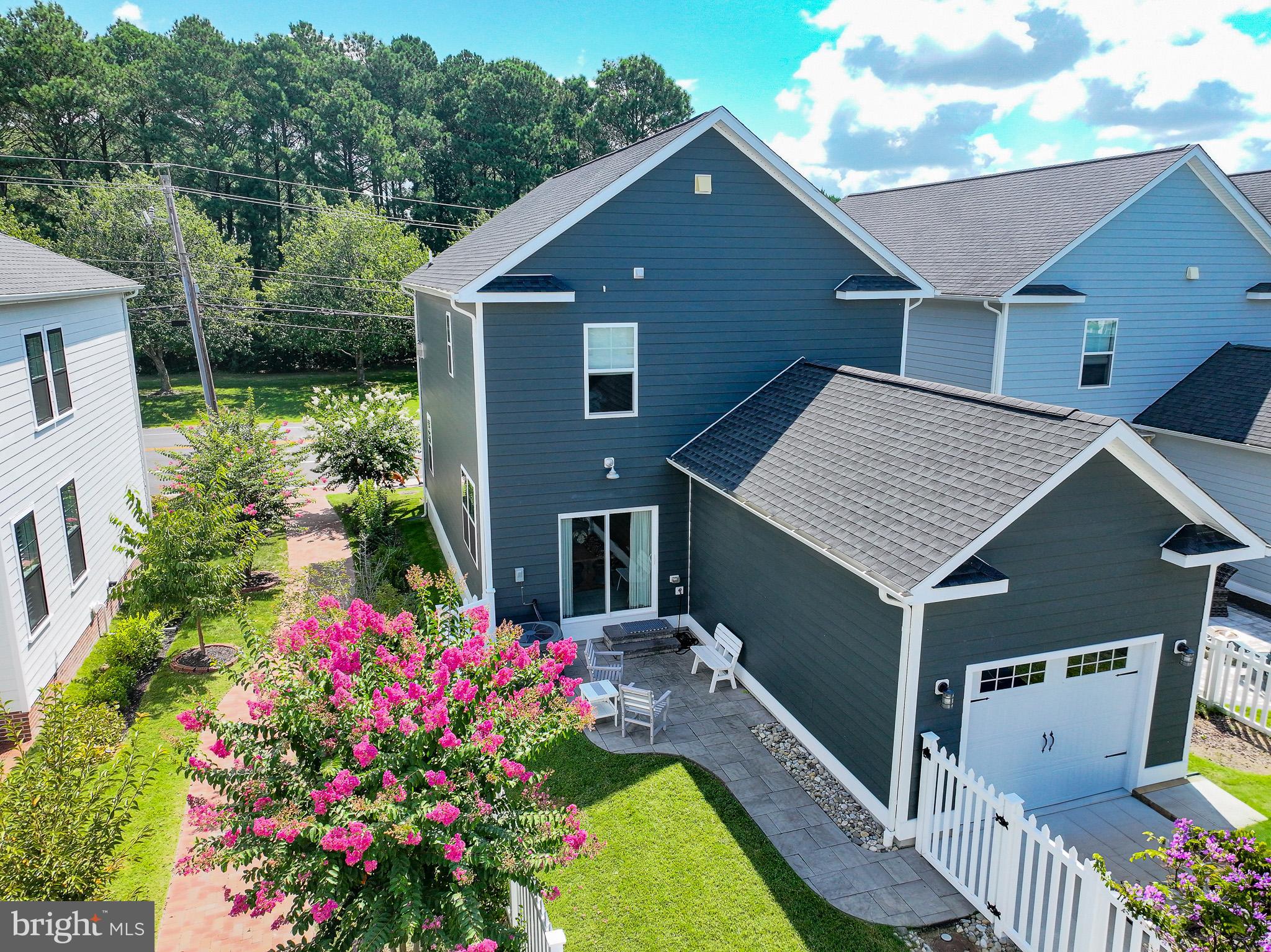 304 N TALBOT