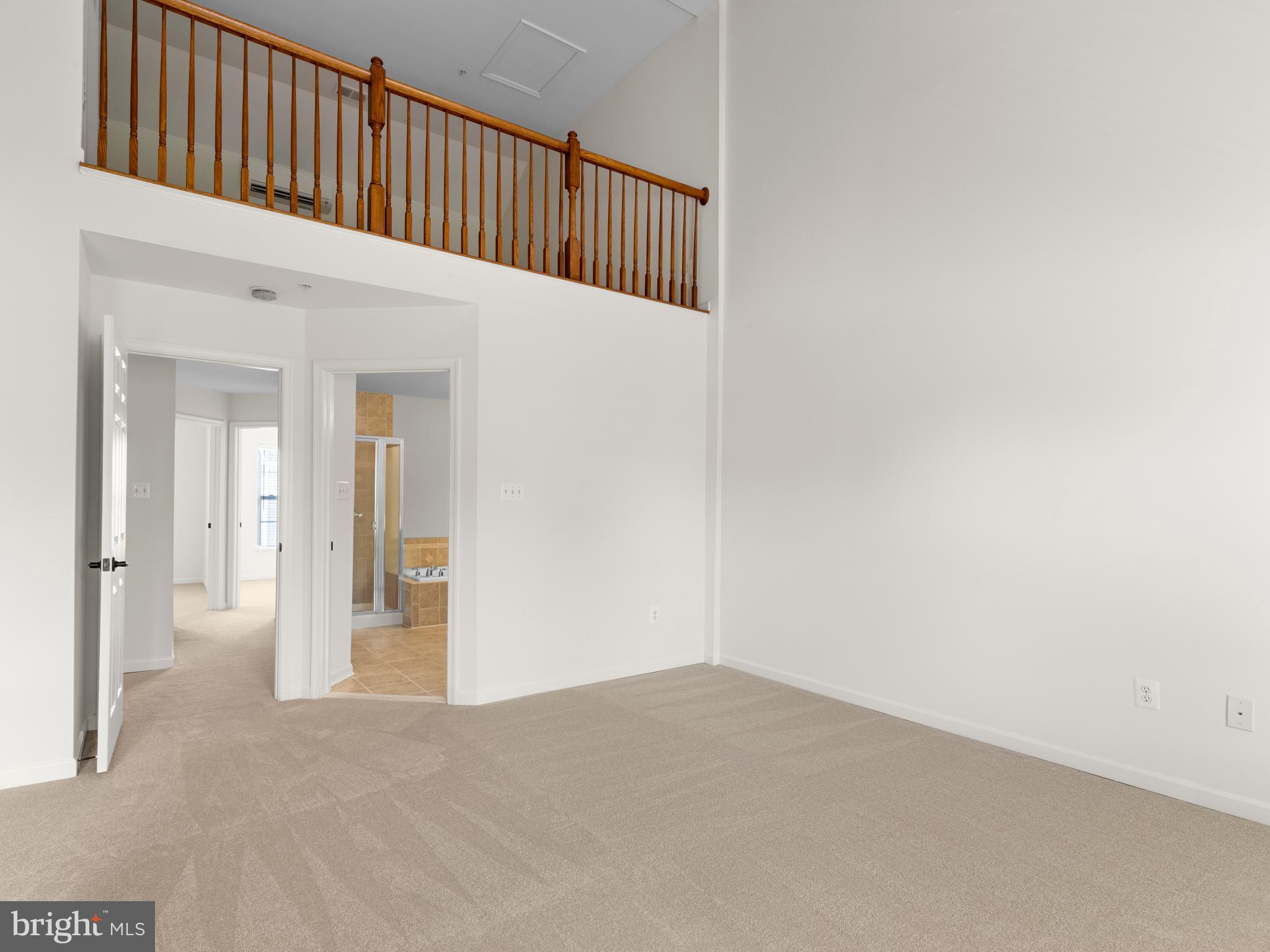 300 DIXON STREET 307
