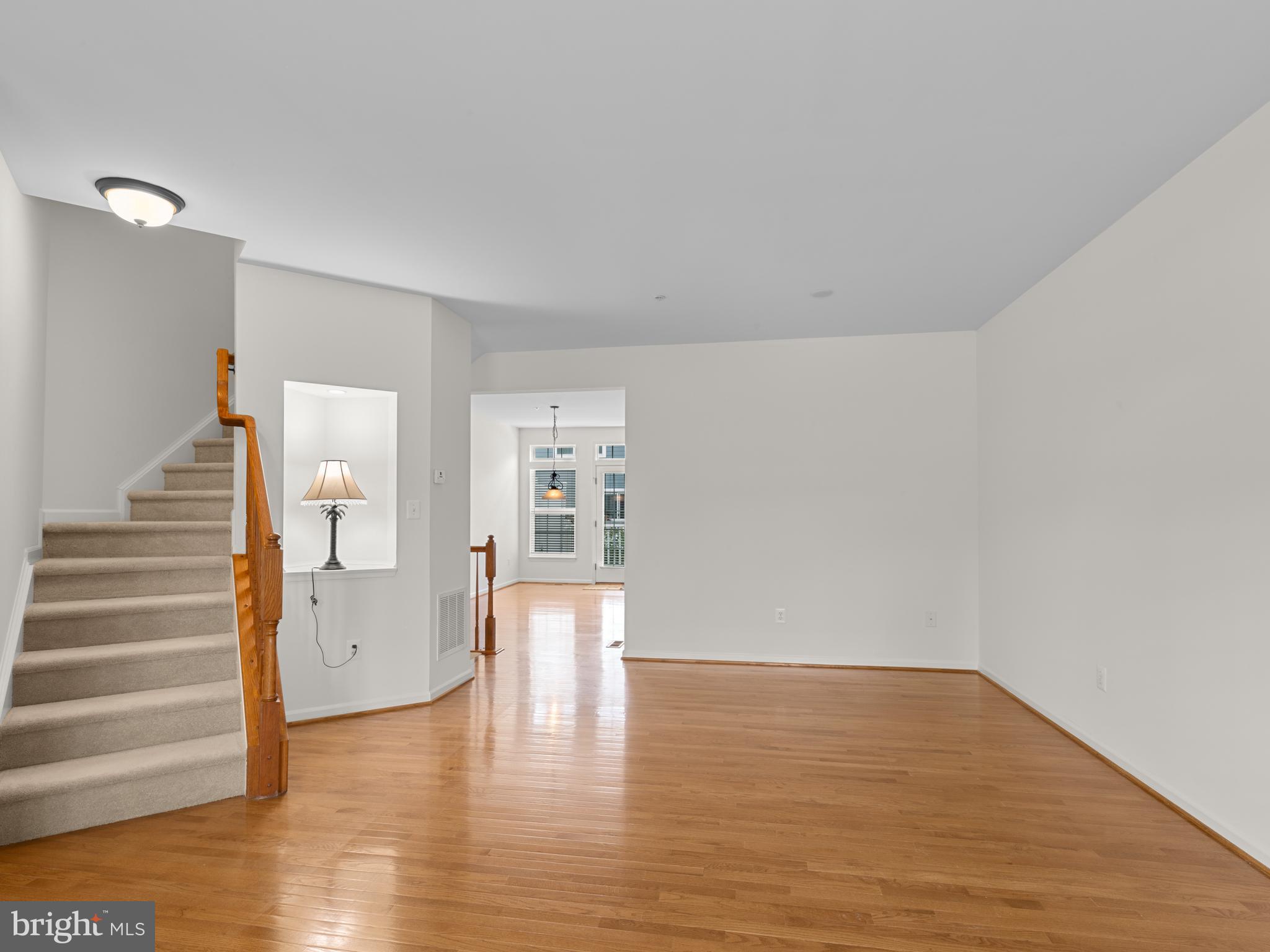 300 DIXON STREET 307