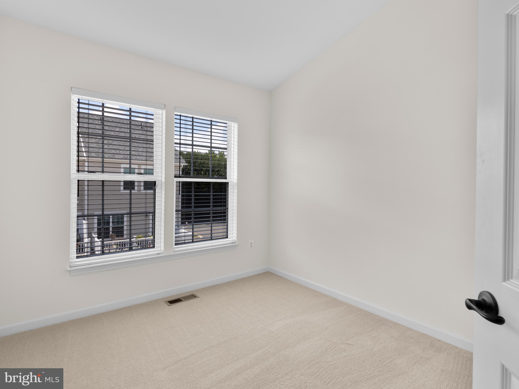300 DIXON STREET 307