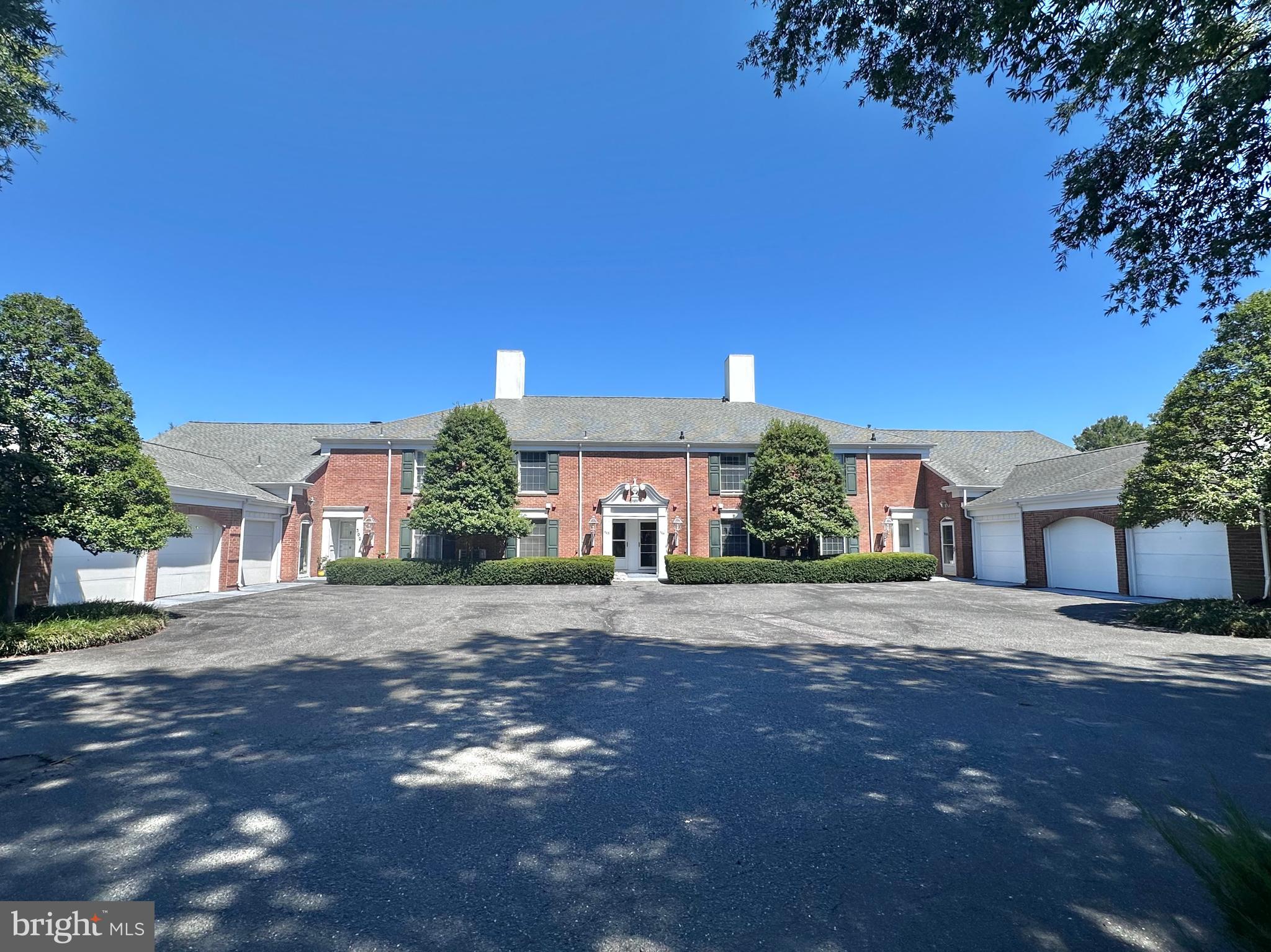 9539 QUAIL HOLLOW 303