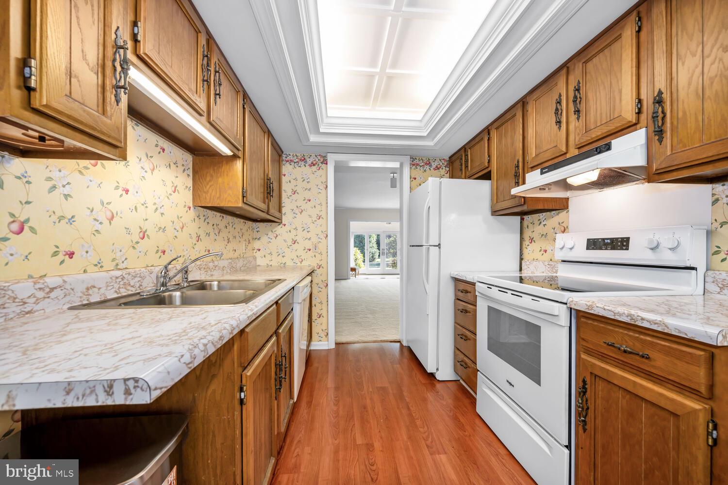 9539 QUAIL HOLLOW 303