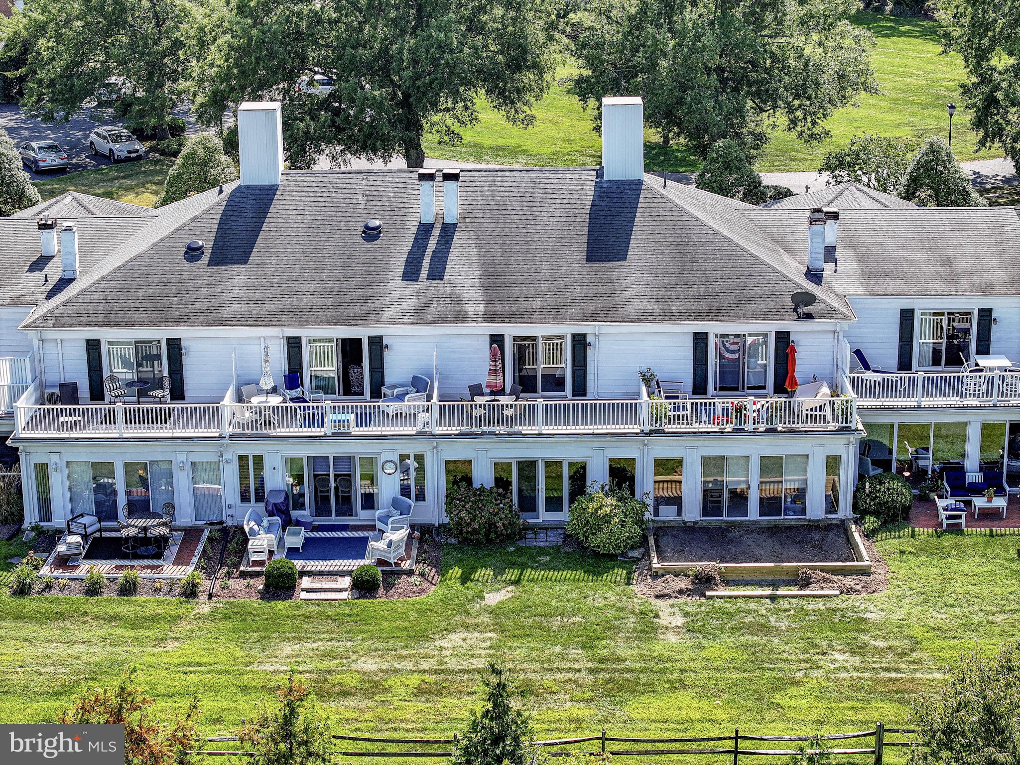 9539 QUAIL HOLLOW 303