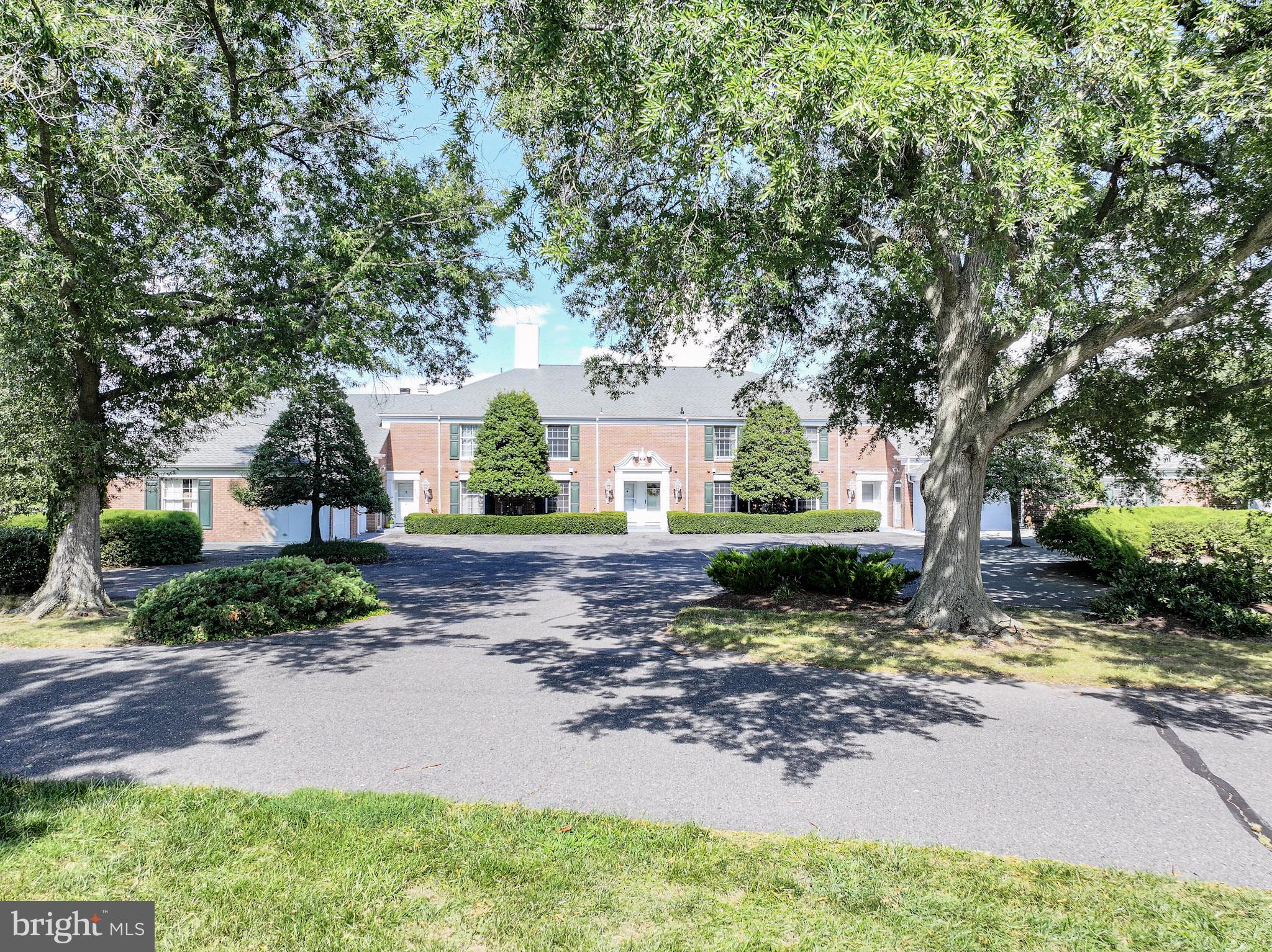 9539 QUAIL HOLLOW 303