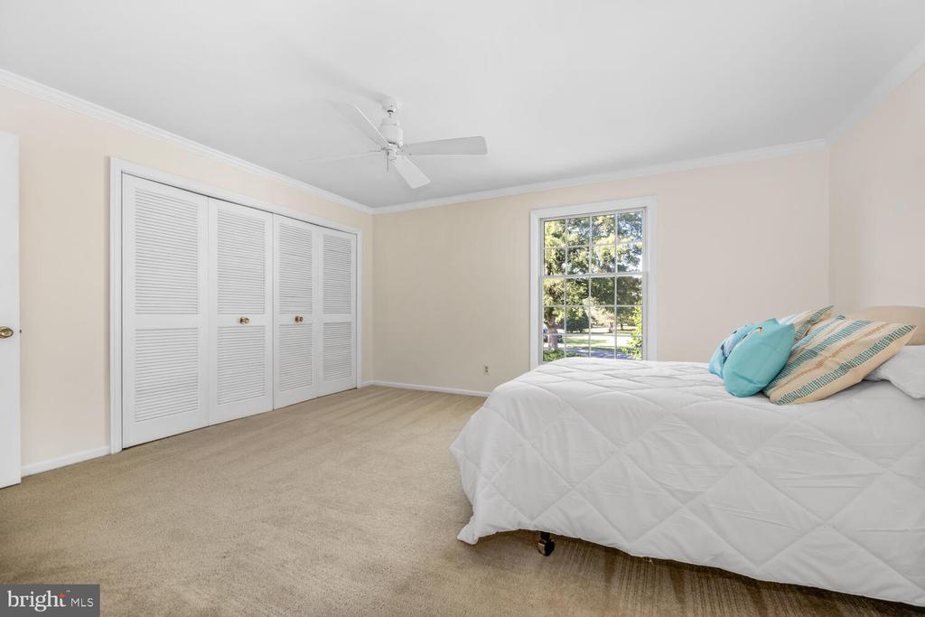 9539 QUAIL HOLLOW 303