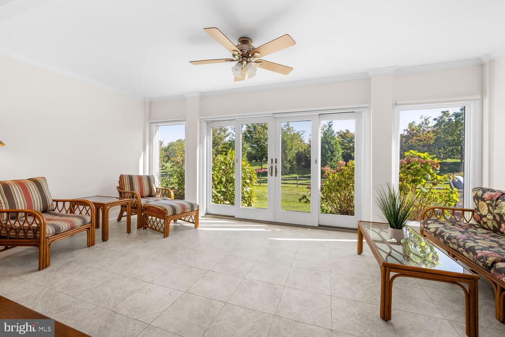 9539 QUAIL HOLLOW 303