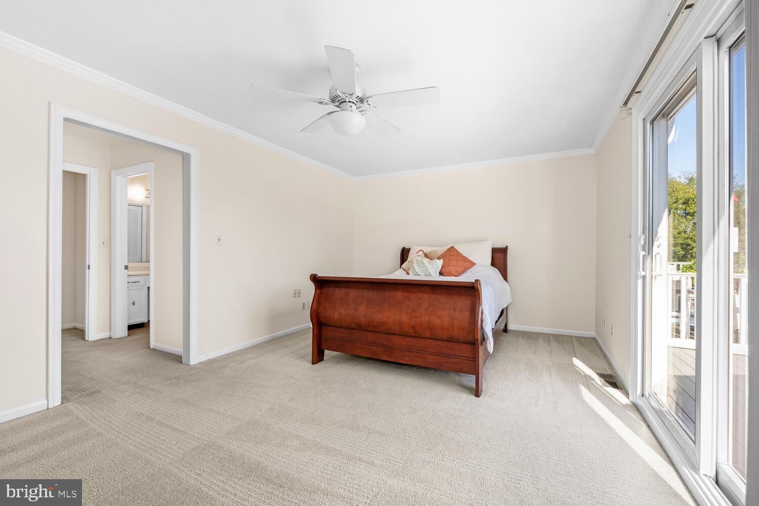 9539 QUAIL HOLLOW 303