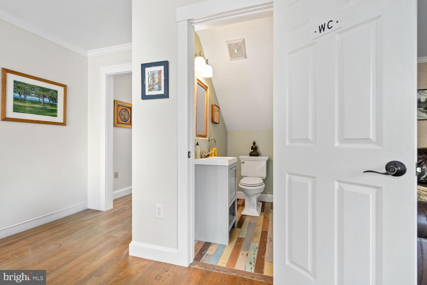 101 ROBES HARBOR COURT