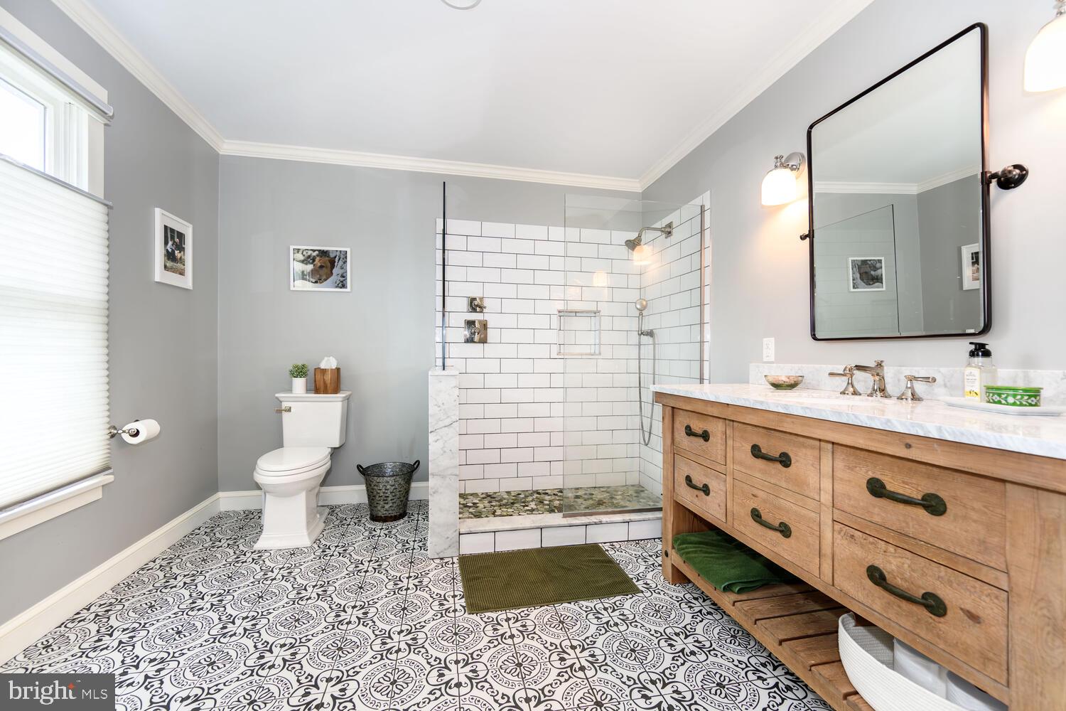 101 ROBES HARBOR COURT