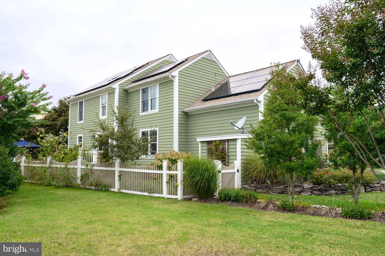 101 ROBES HARBOR COURT