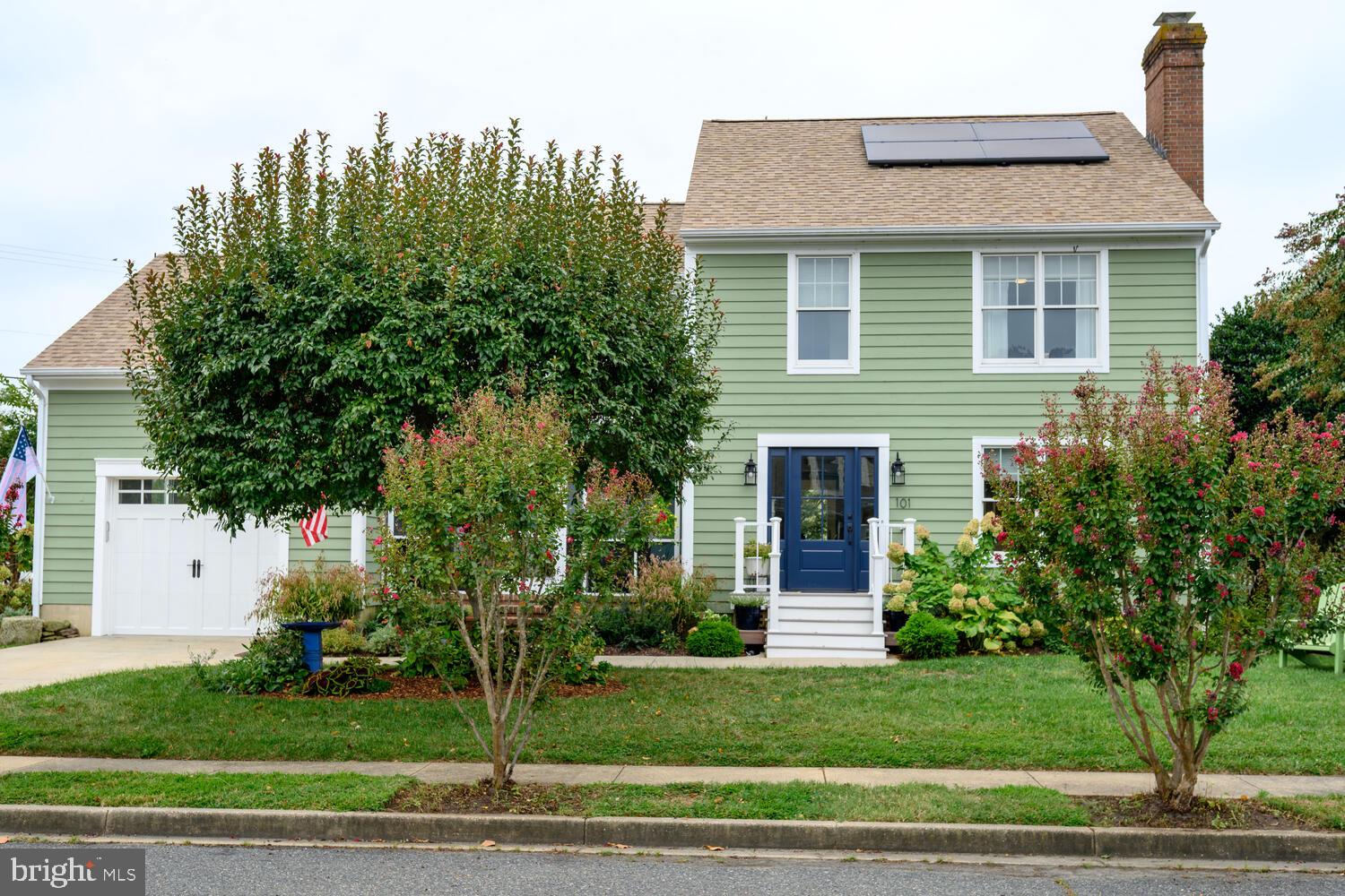 101 ROBES HARBOR COURT