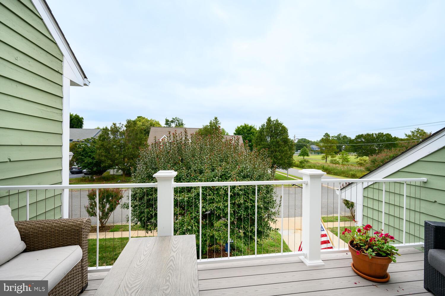 101 ROBES HARBOR COURT