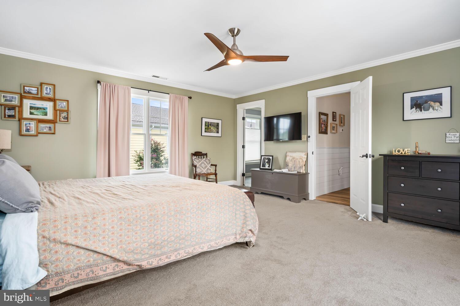 101 ROBES HARBOR COURT