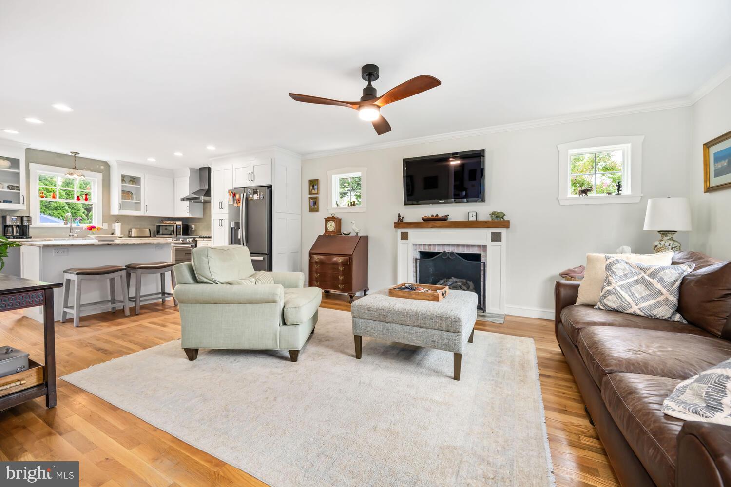 101 ROBES HARBOR COURT