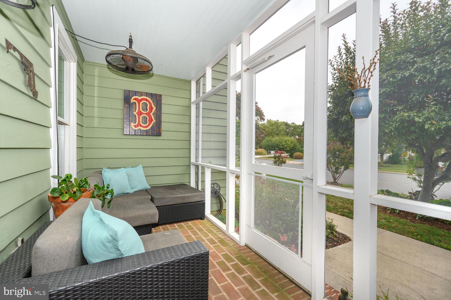 101 ROBES HARBOR COURT