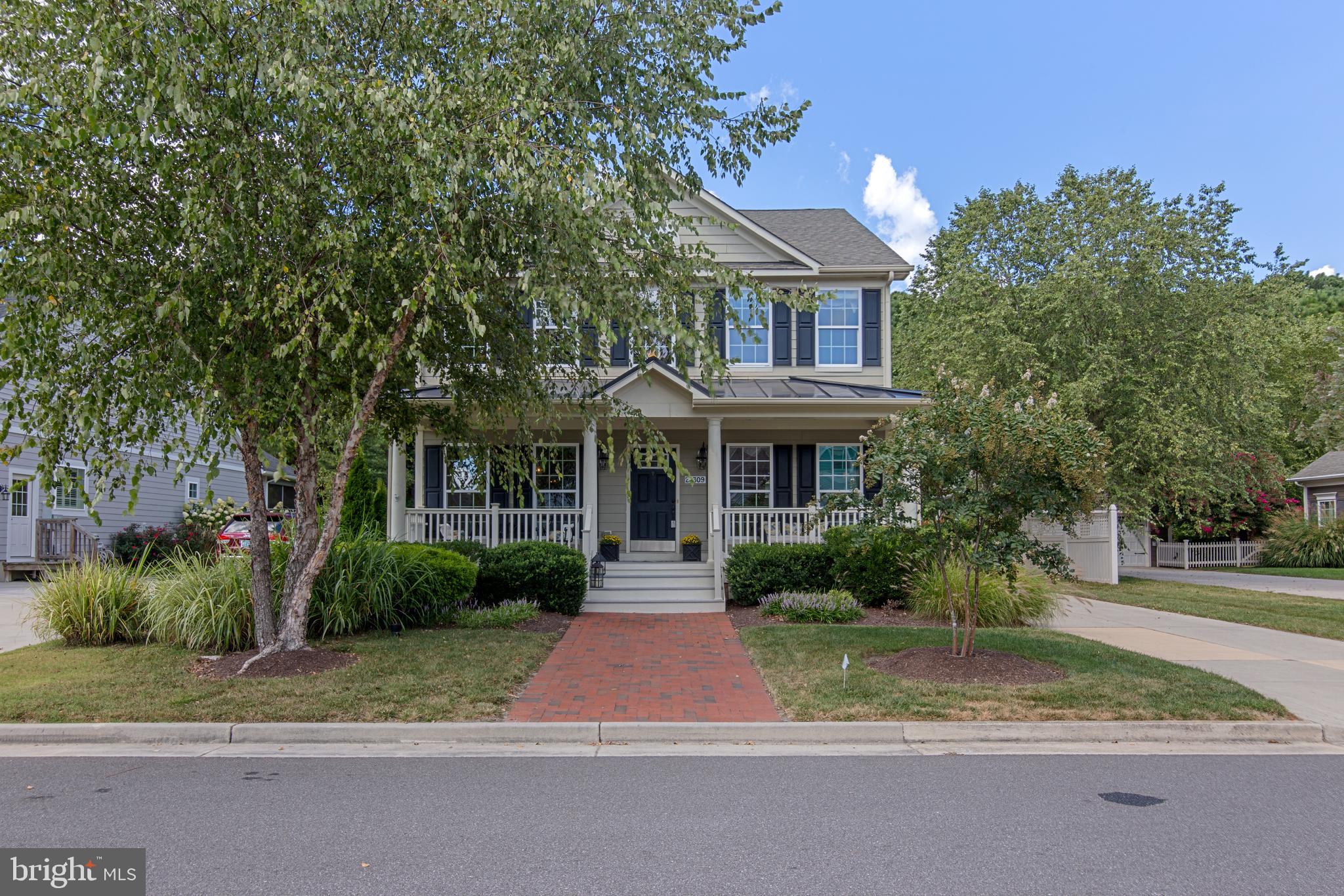 28309 VILLAGE LAKE WAY