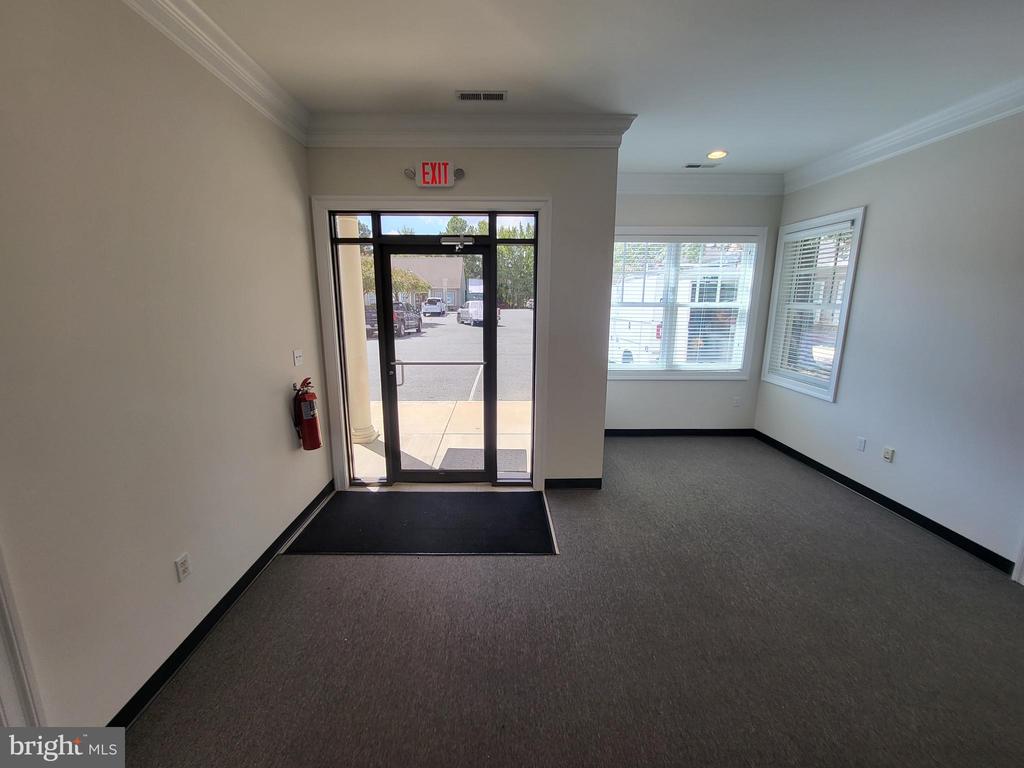8626 BROOKS DRIVE