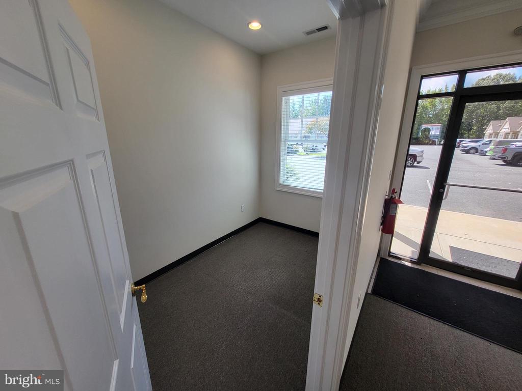 8626 BROOKS DRIVE