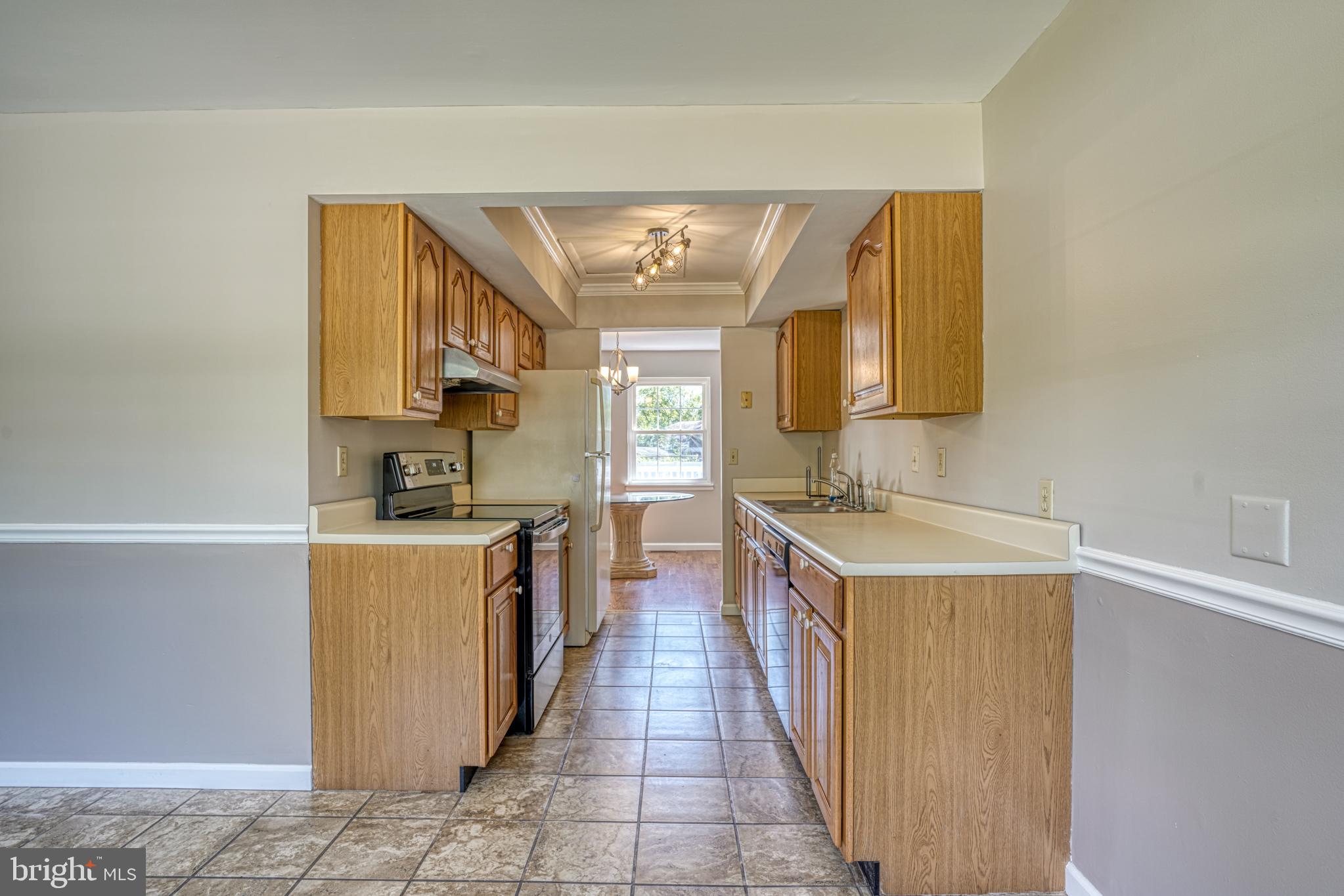 29529 DUTCHMANS LANE