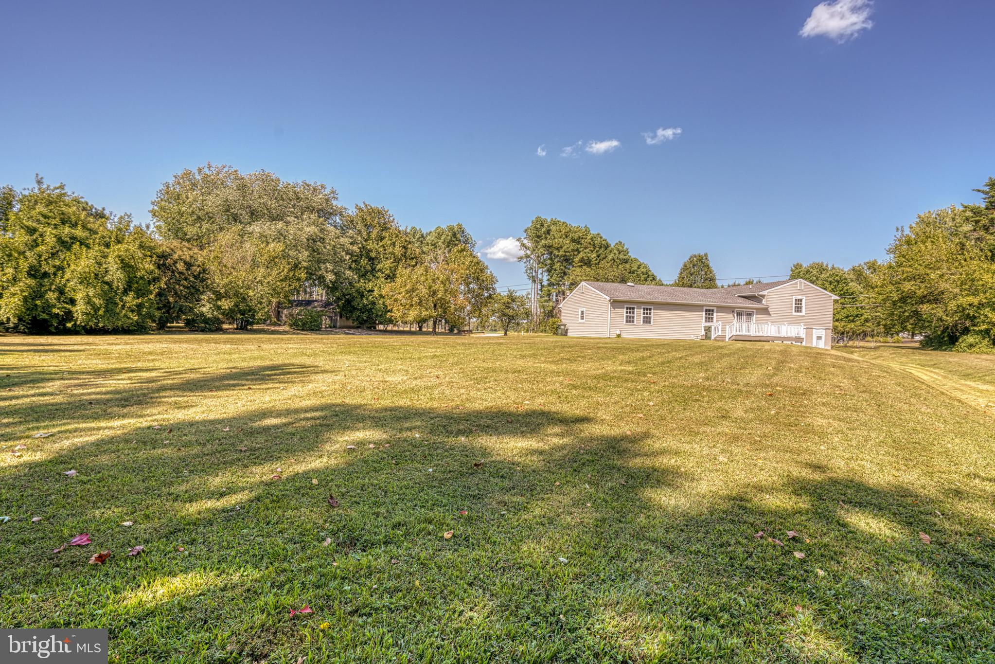 29529 DUTCHMANS LANE