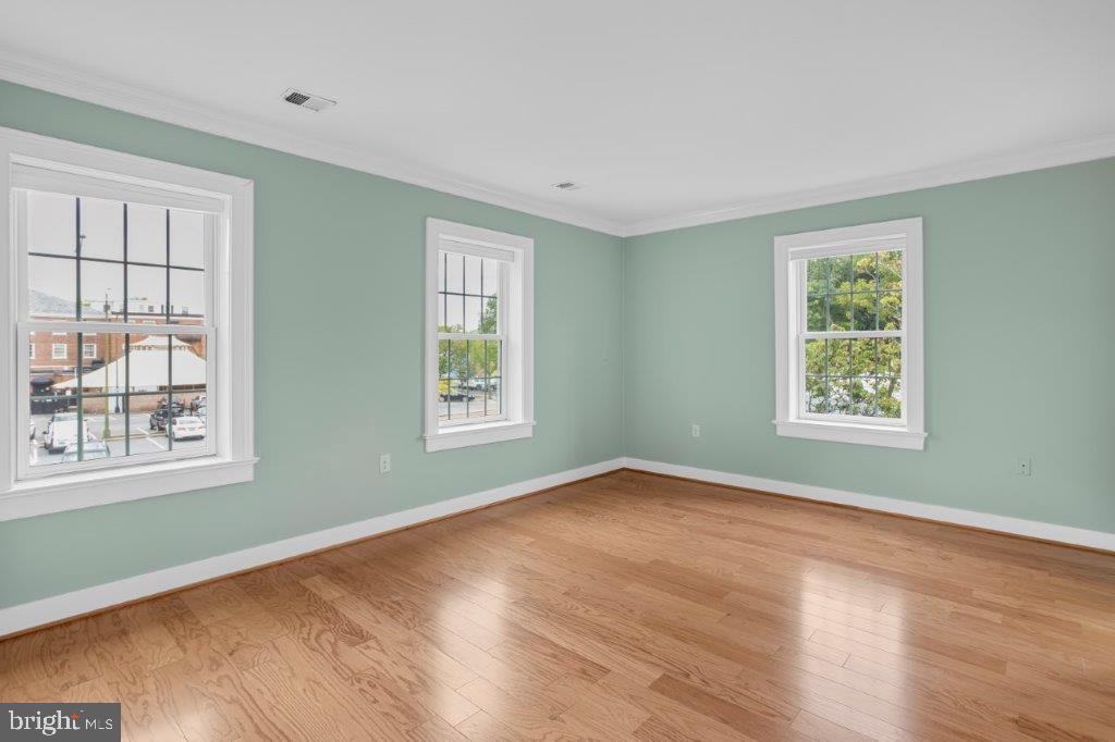 117 E DOVER STREET 208