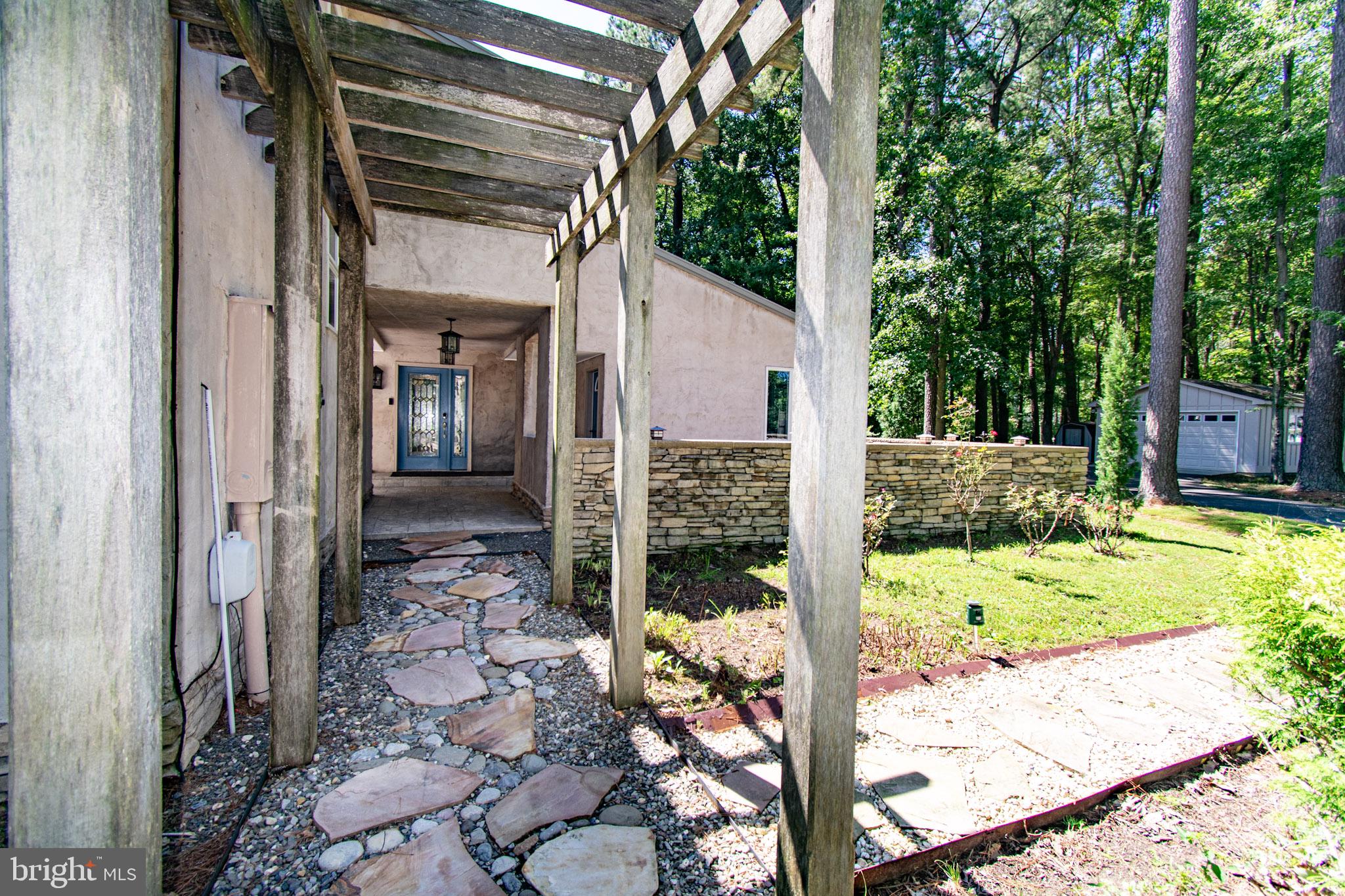 8453 INGLETON ROAD