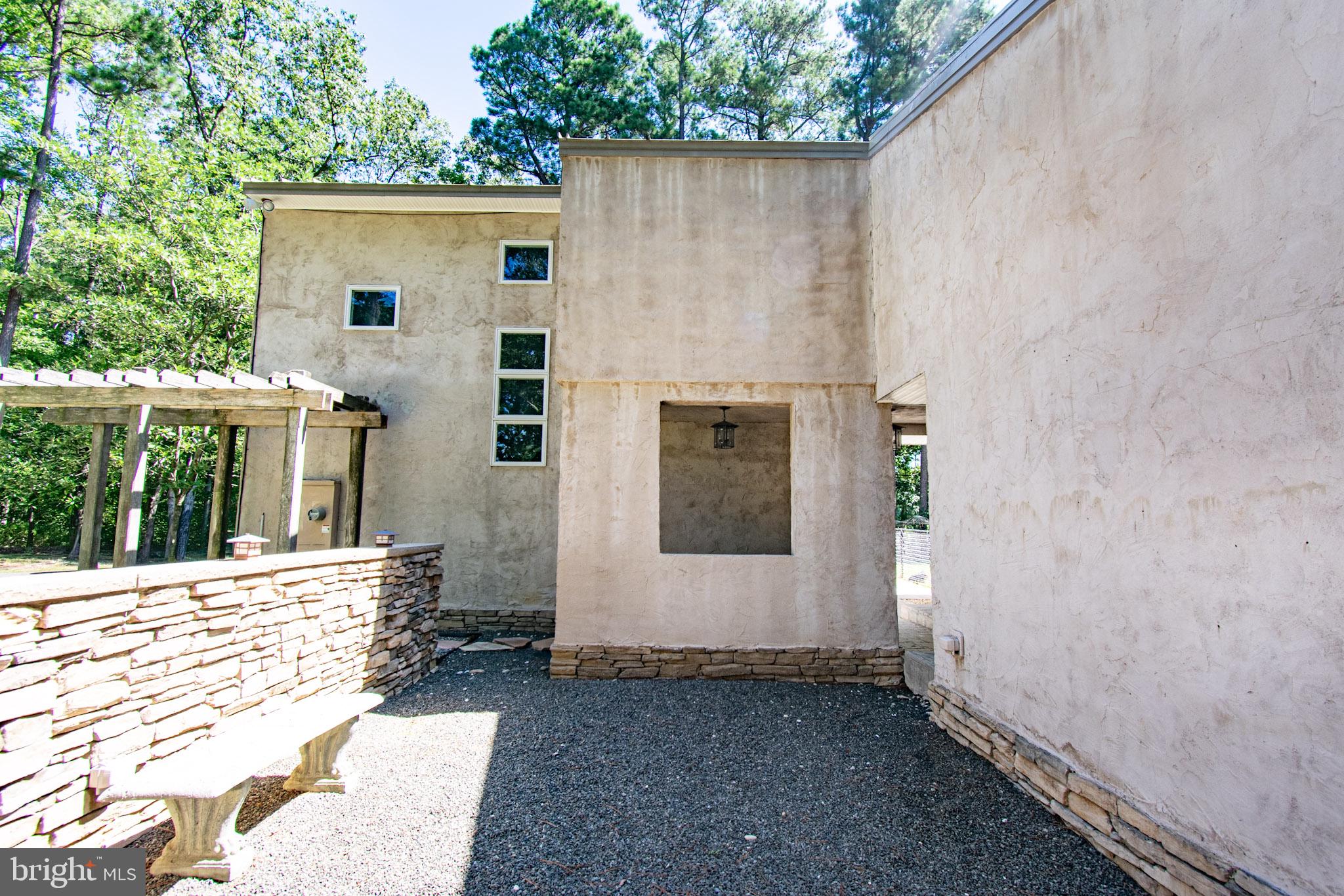 8453 INGLETON ROAD