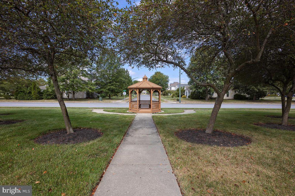7453 JEFFREYS WAY