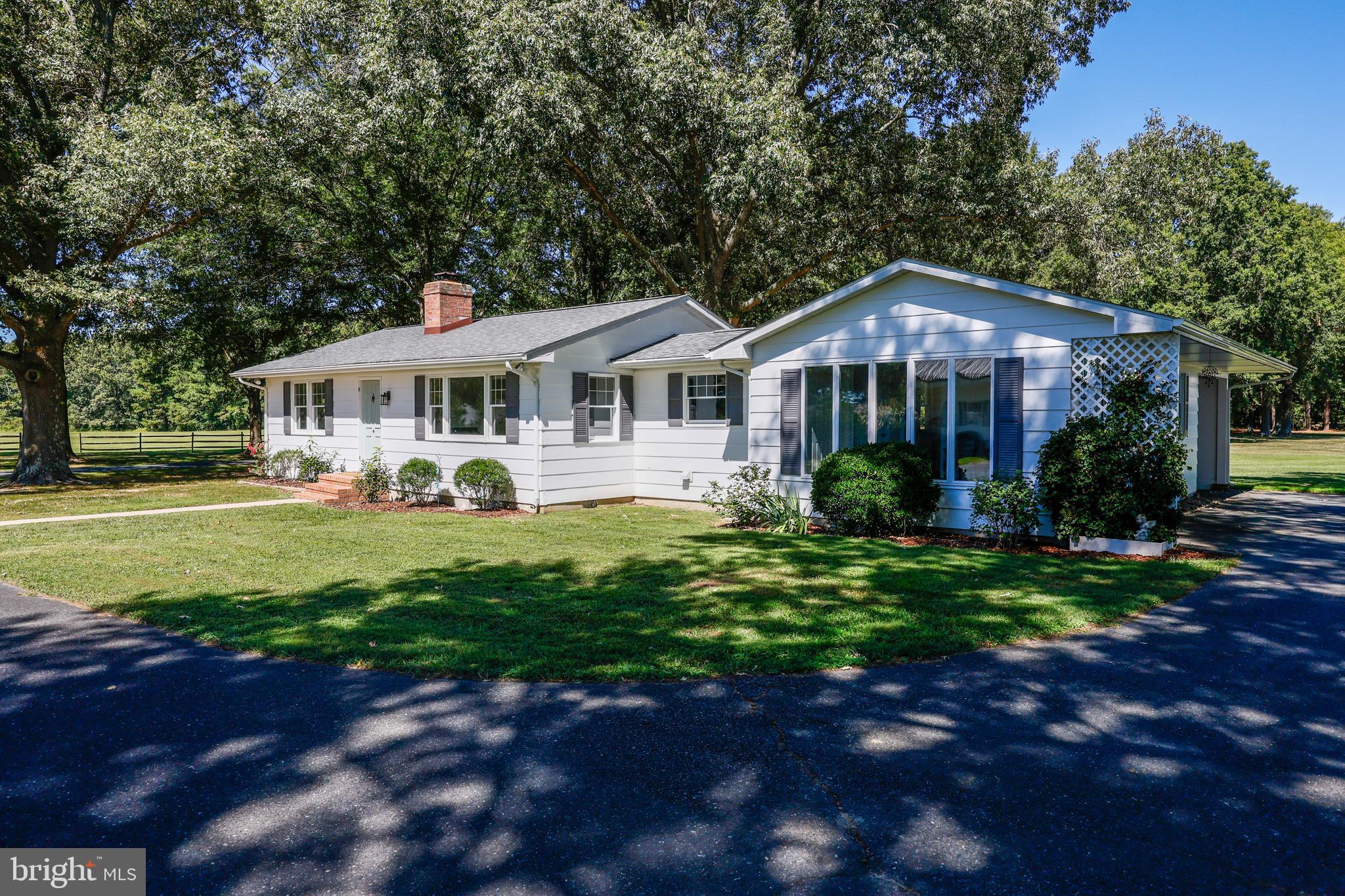 27047 PRESQUILE ROAD