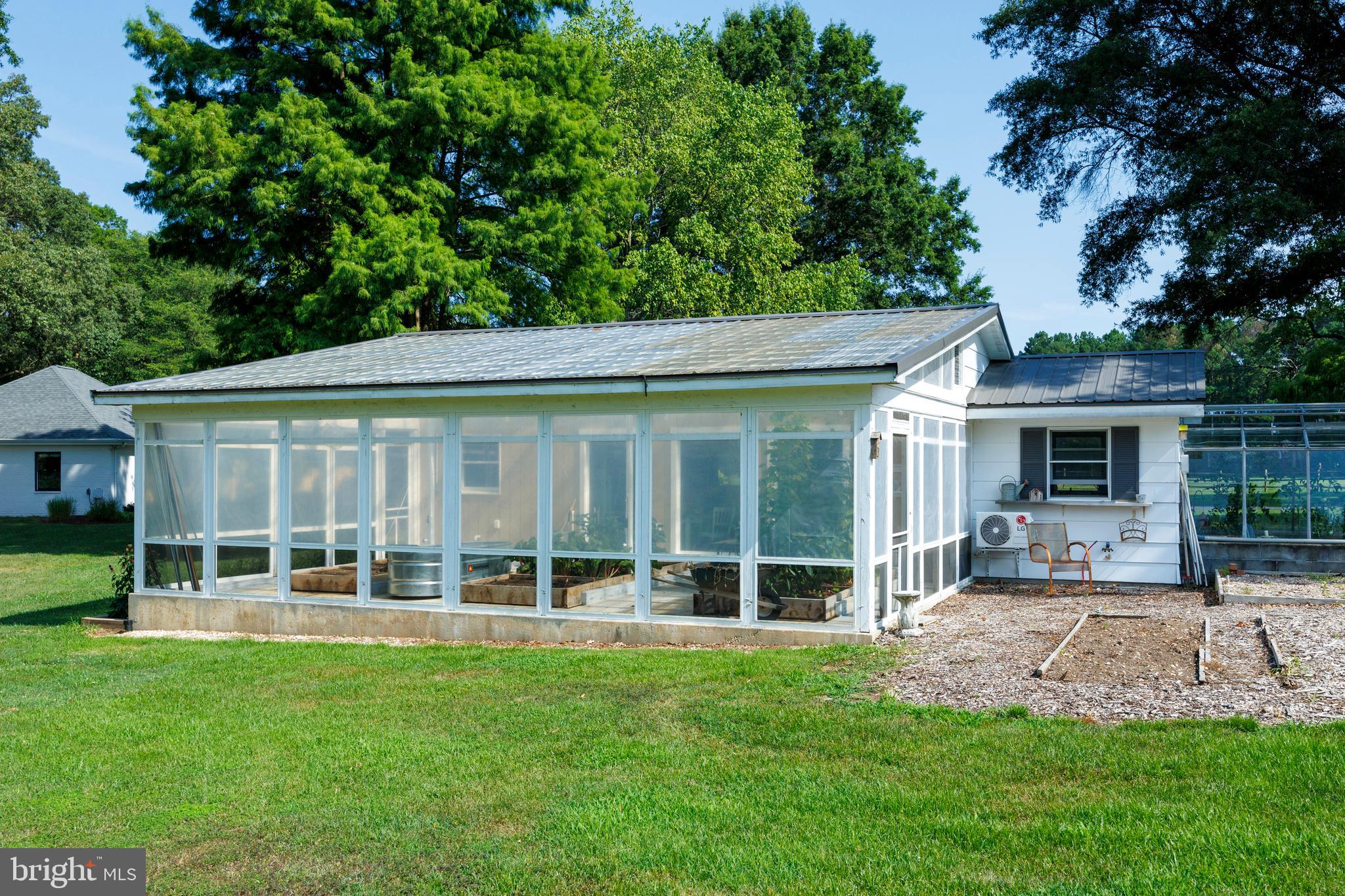 27047 PRESQUILE ROAD