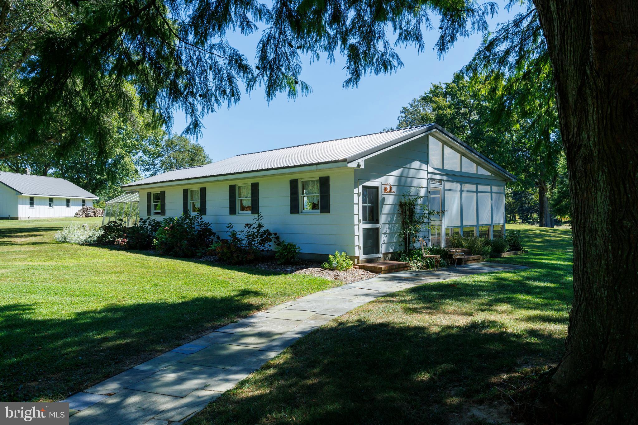 27047 PRESQUILE ROAD