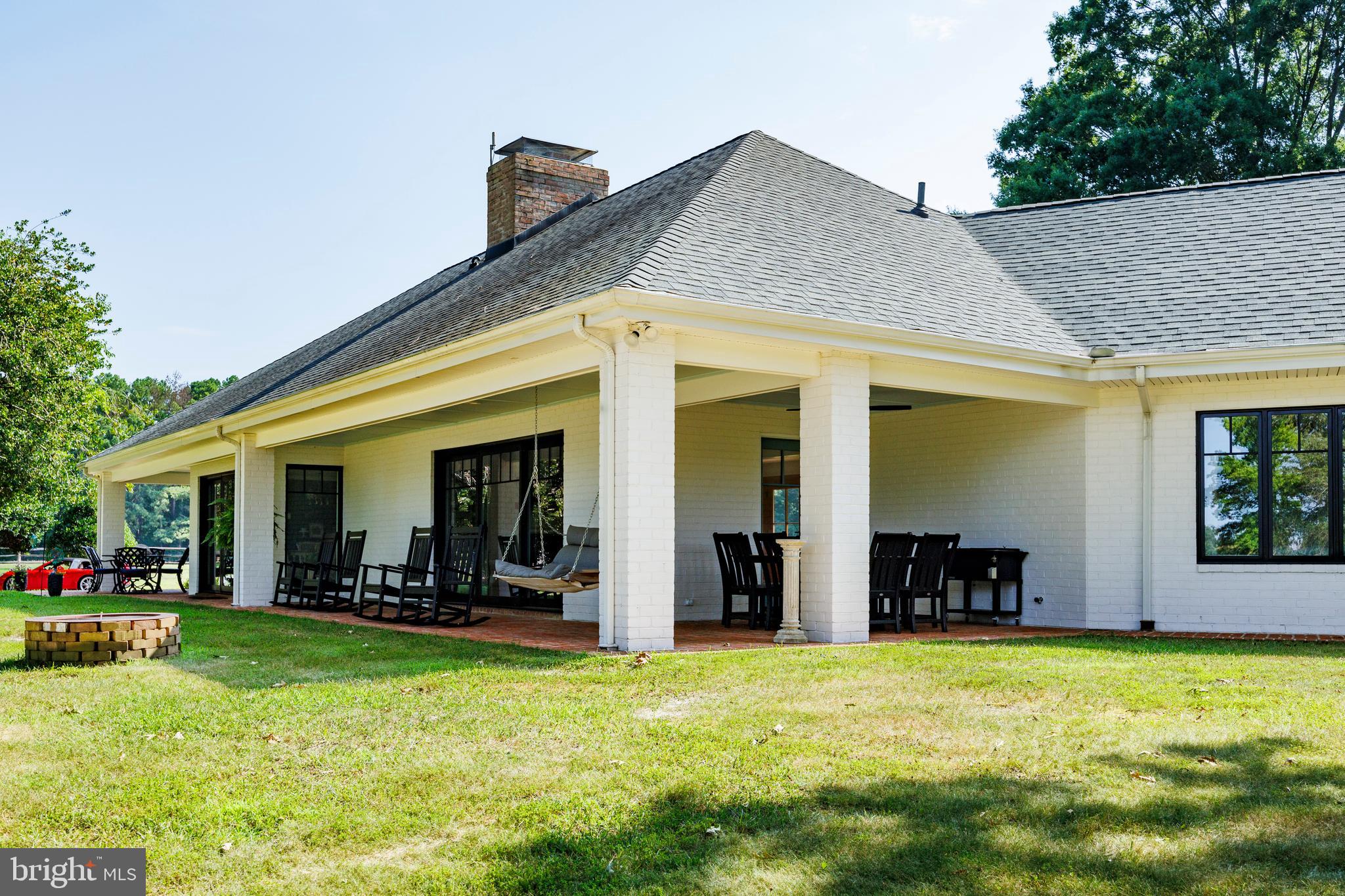 27047 PRESQUILE ROAD