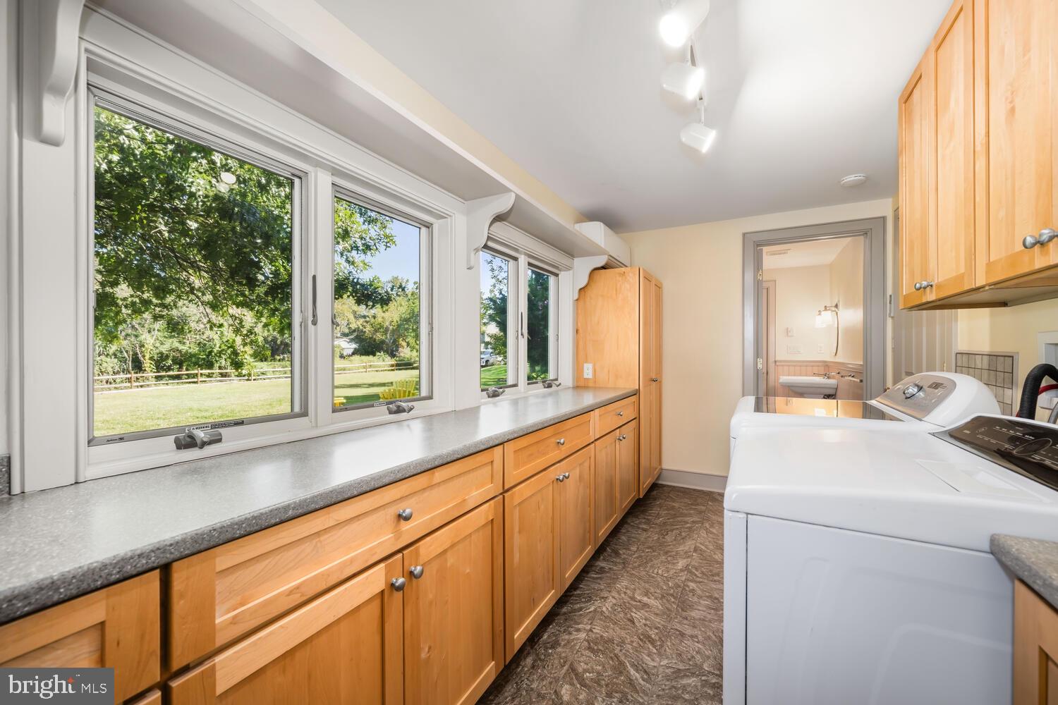 21368 FAIRBANK CIRCLE