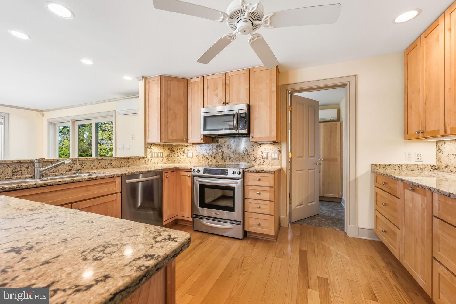 21368 FAIRBANK CIRCLE