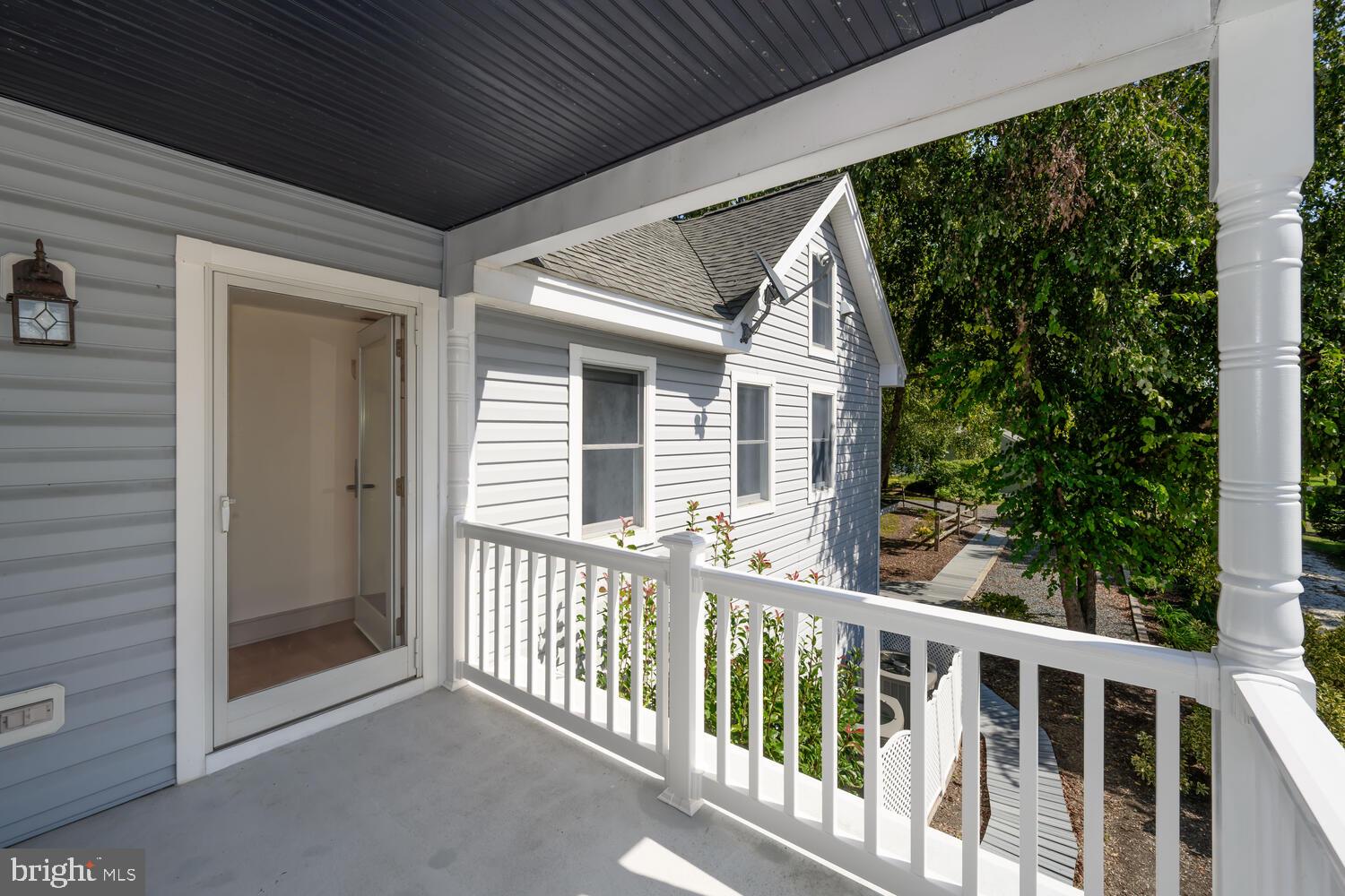 21368 FAIRBANK CIRCLE