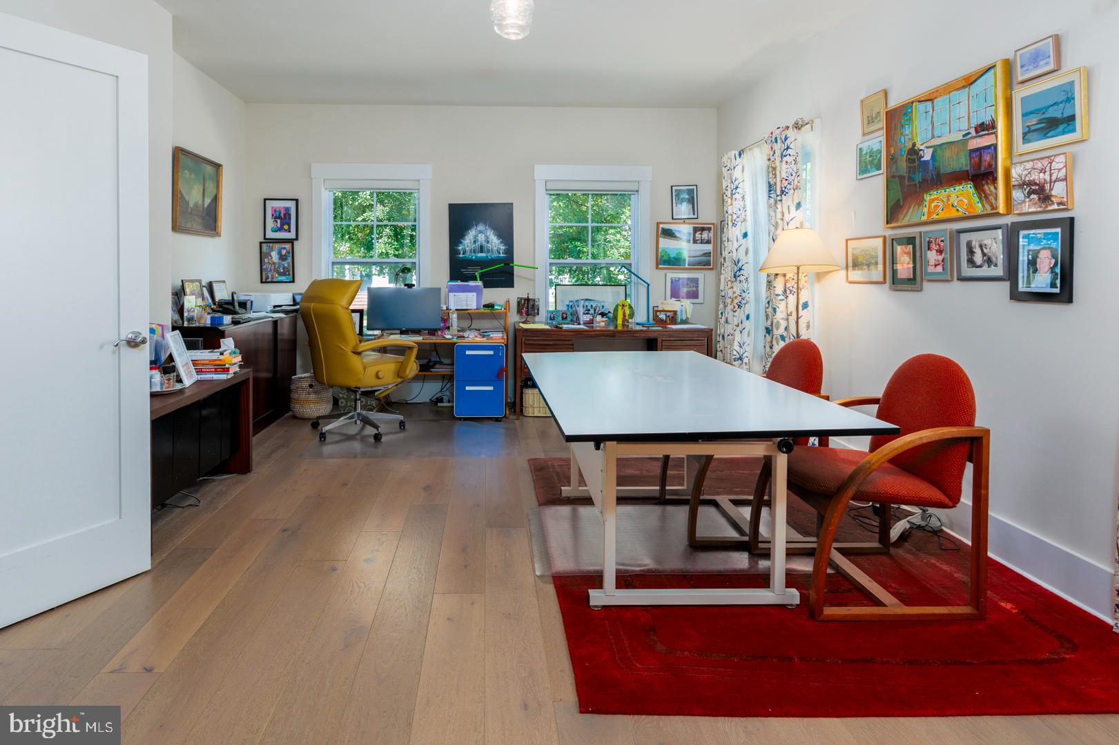 8061 N FORK BOULEVARD