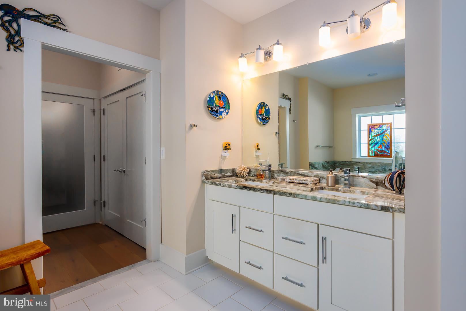 8061 N FORK BOULEVARD