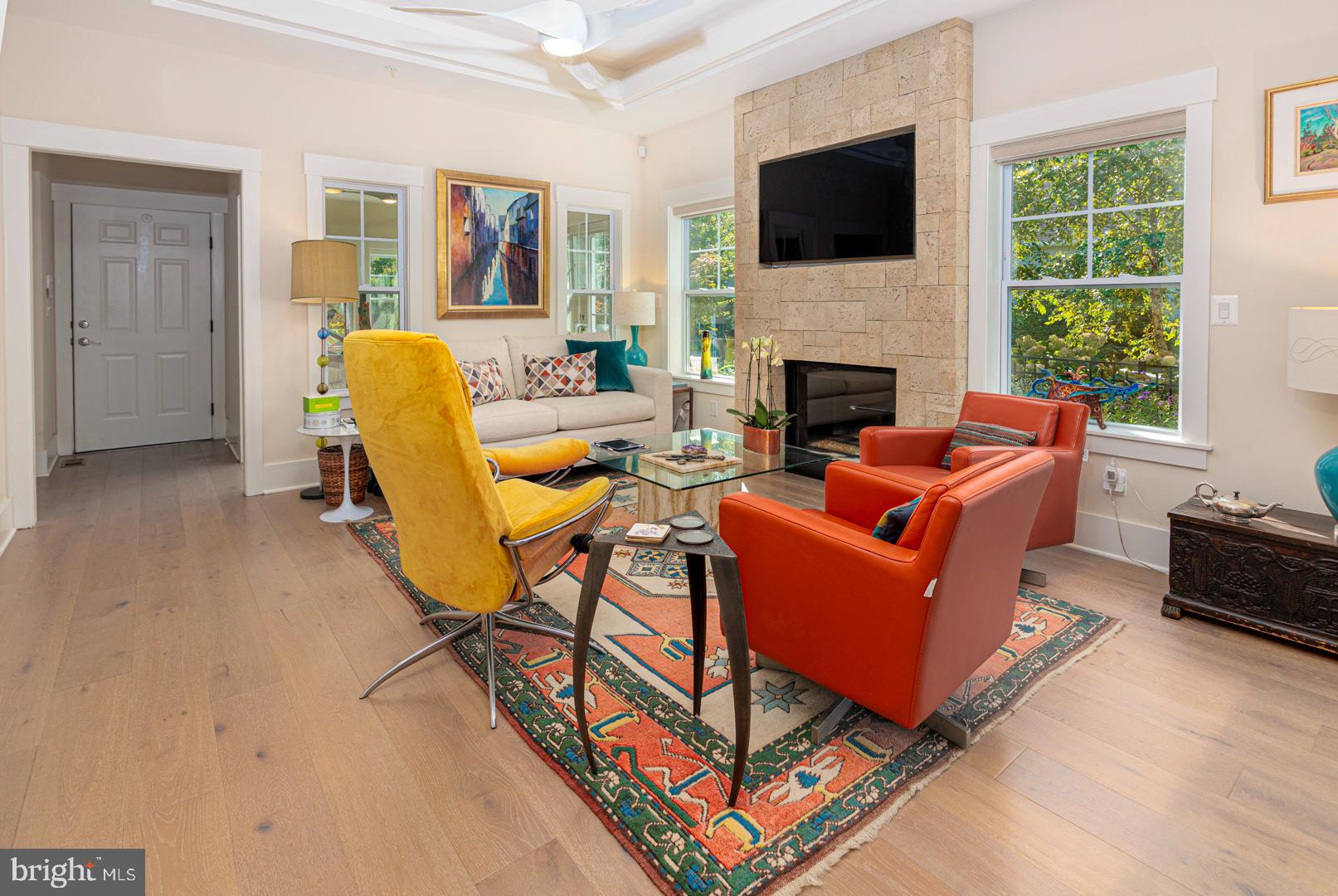 8061 N FORK BOULEVARD