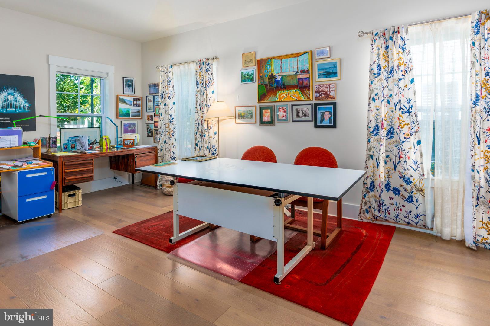 8061 N FORK BOULEVARD